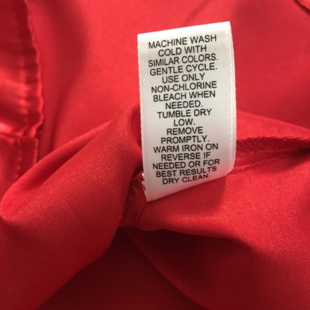 Red Top - Picture 4 of 6